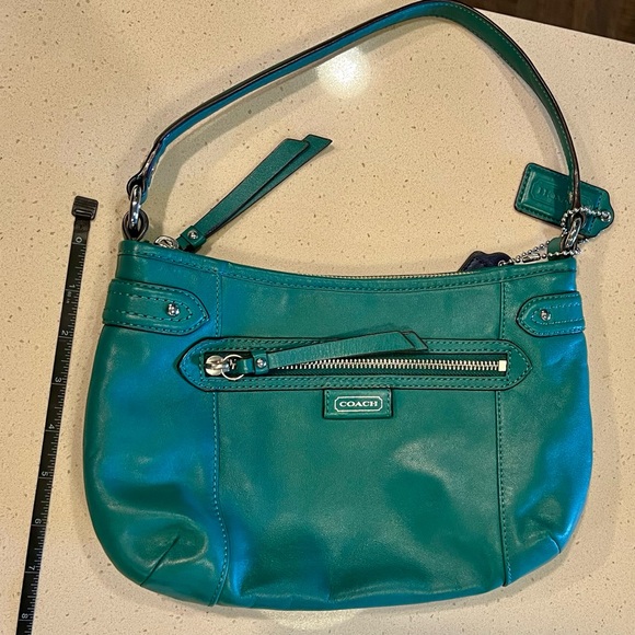 Coach Teal Leather Shoulder Bag - Picture 3 of 7